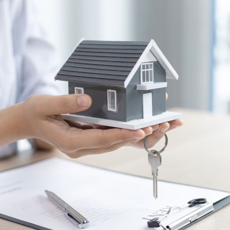 Servicios inmobiliarios UBORA